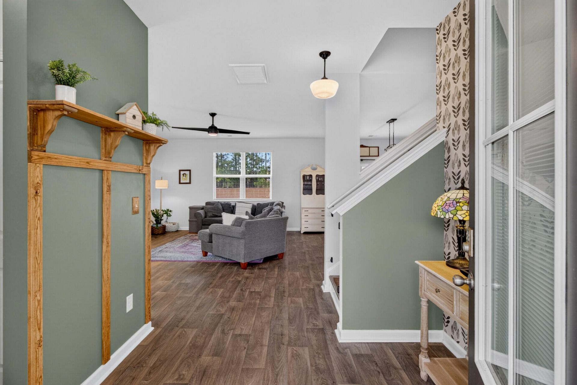 384 Bering Lane Photo 7