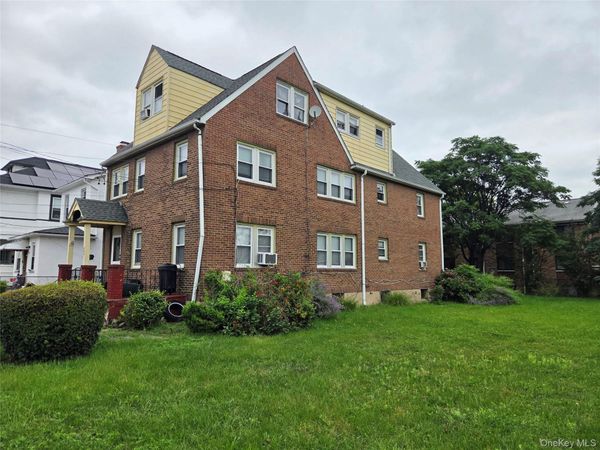 341 S 9th Avenue , Mount Vernon, NY 10550