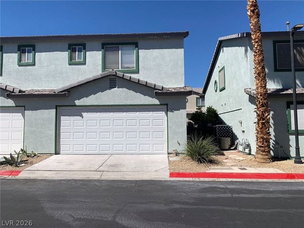 5243 Prism Place , Las Vegas, NV 89118
