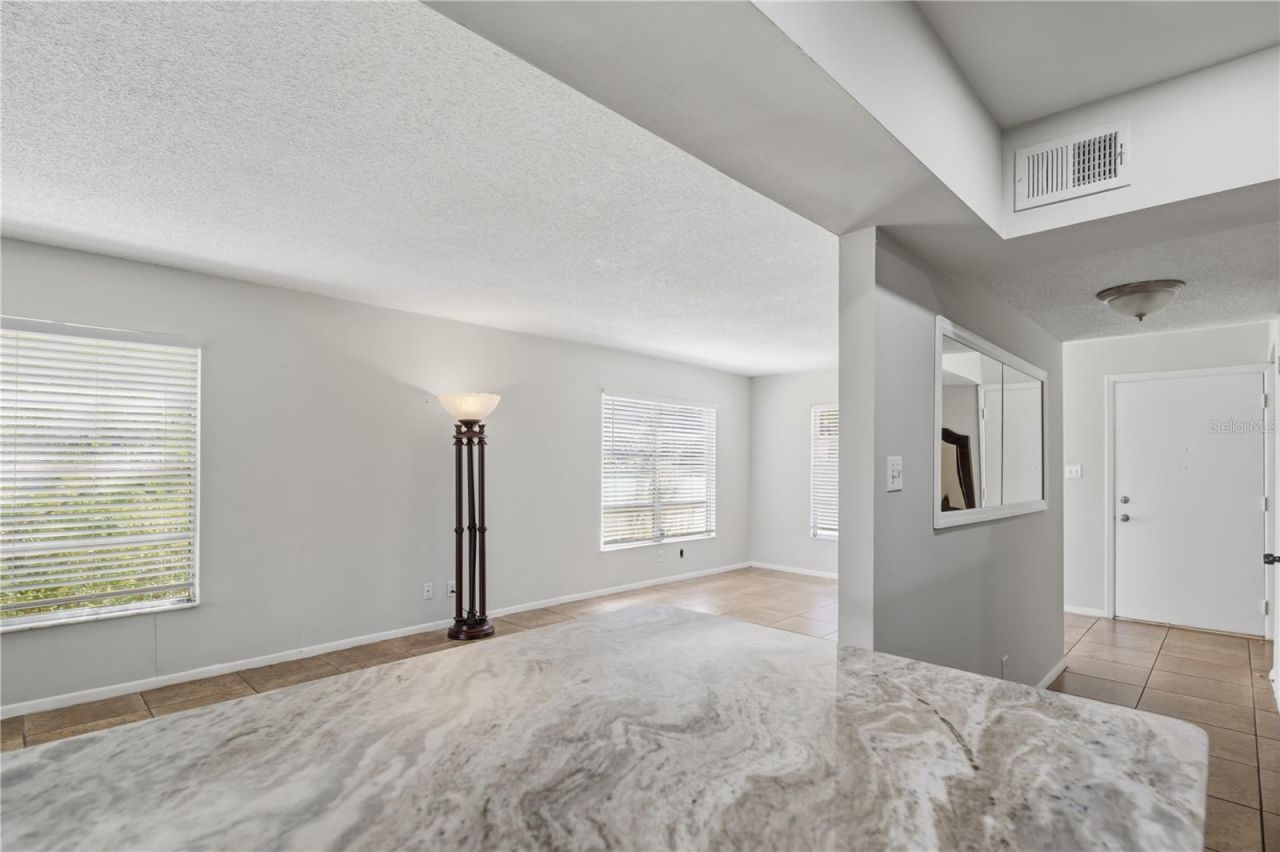 318 Barlow Avenue, Unit 71, Sarasota, FL 34232 Photo
