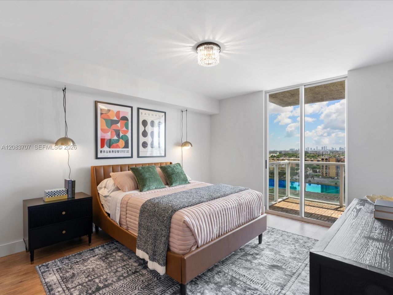 5077 NW 7th St, Unit 1117, Miami, FL 33126 Photo
