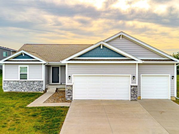 1405 NE Park Street, Grimes, IA 50111