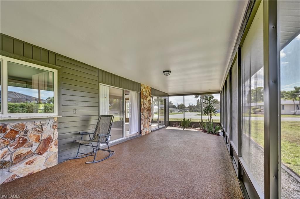 1482 N Larkwood Sq, Fort Myers, FL 33919 Photo