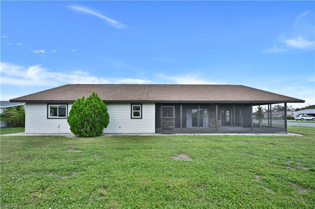 1482 N Larkwood Sq, Fort Myers, FL 33919 Photo