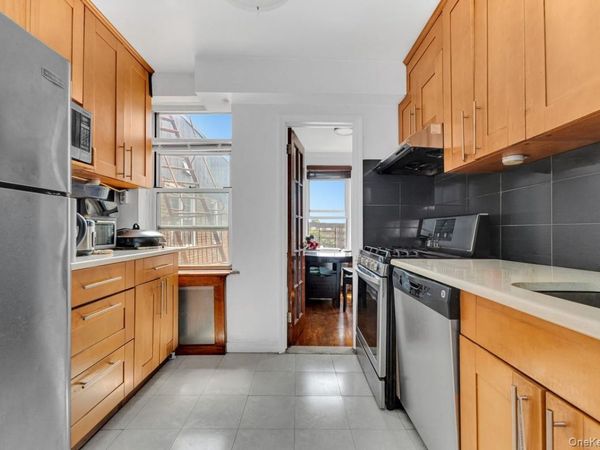105-34 65th Avenue , Unit 6E, Forest Hills, NY 11375