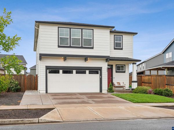 4889 Navigation Av NE, Salem, OR 97305