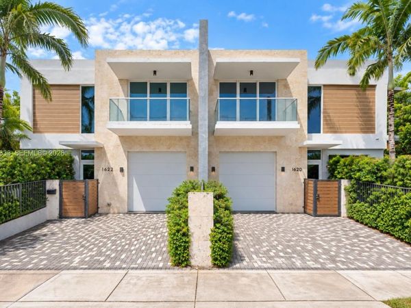 1620 and 1622 SW 30th Ave , Miami, FL 33145