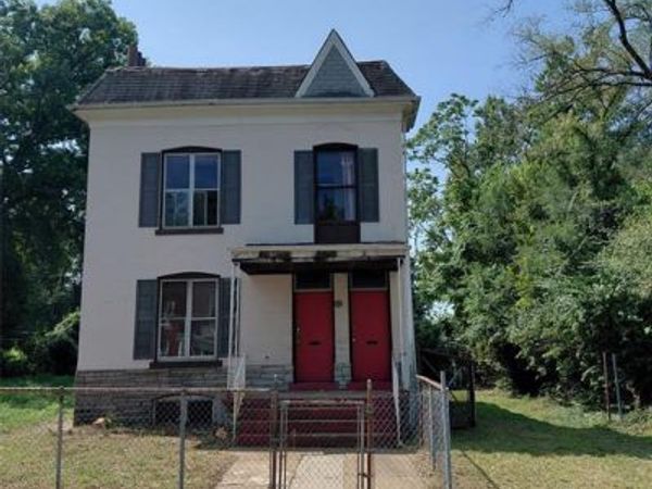 6032 Suburban Avenue, St Louis, MO 63112
