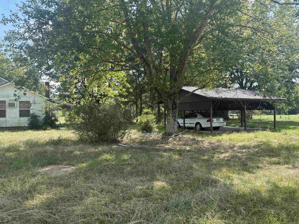 1075 S Vineyard Road, Malvern, AR 72104