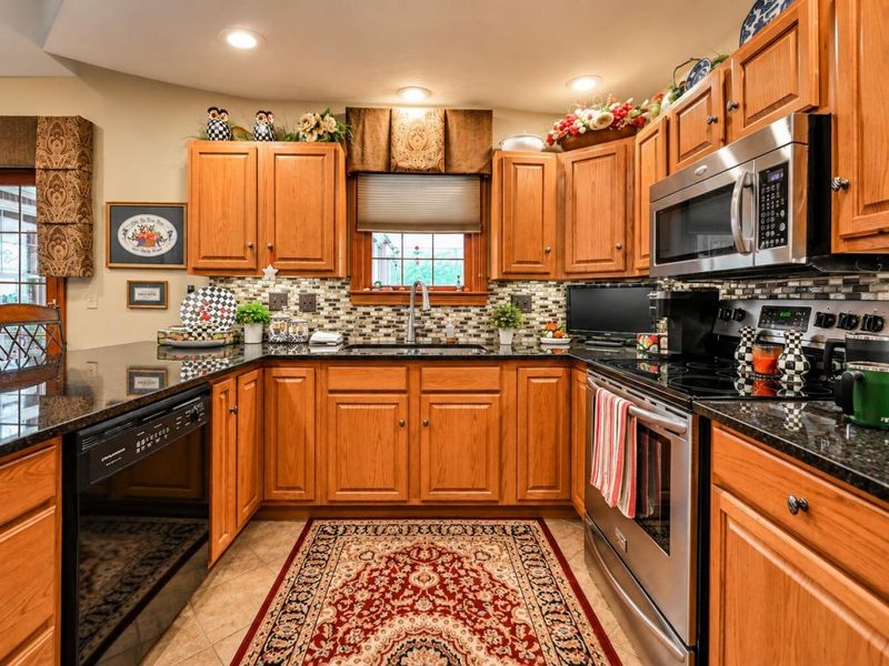 1922 Cattail Point, Springfield, OH 45502 Photo 21