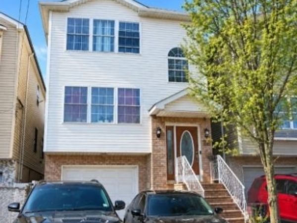 312 Broadway, Elizabeth, NJ 07206
