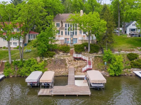 2718 Willow Point DRIVE, Delavan, WI 53115