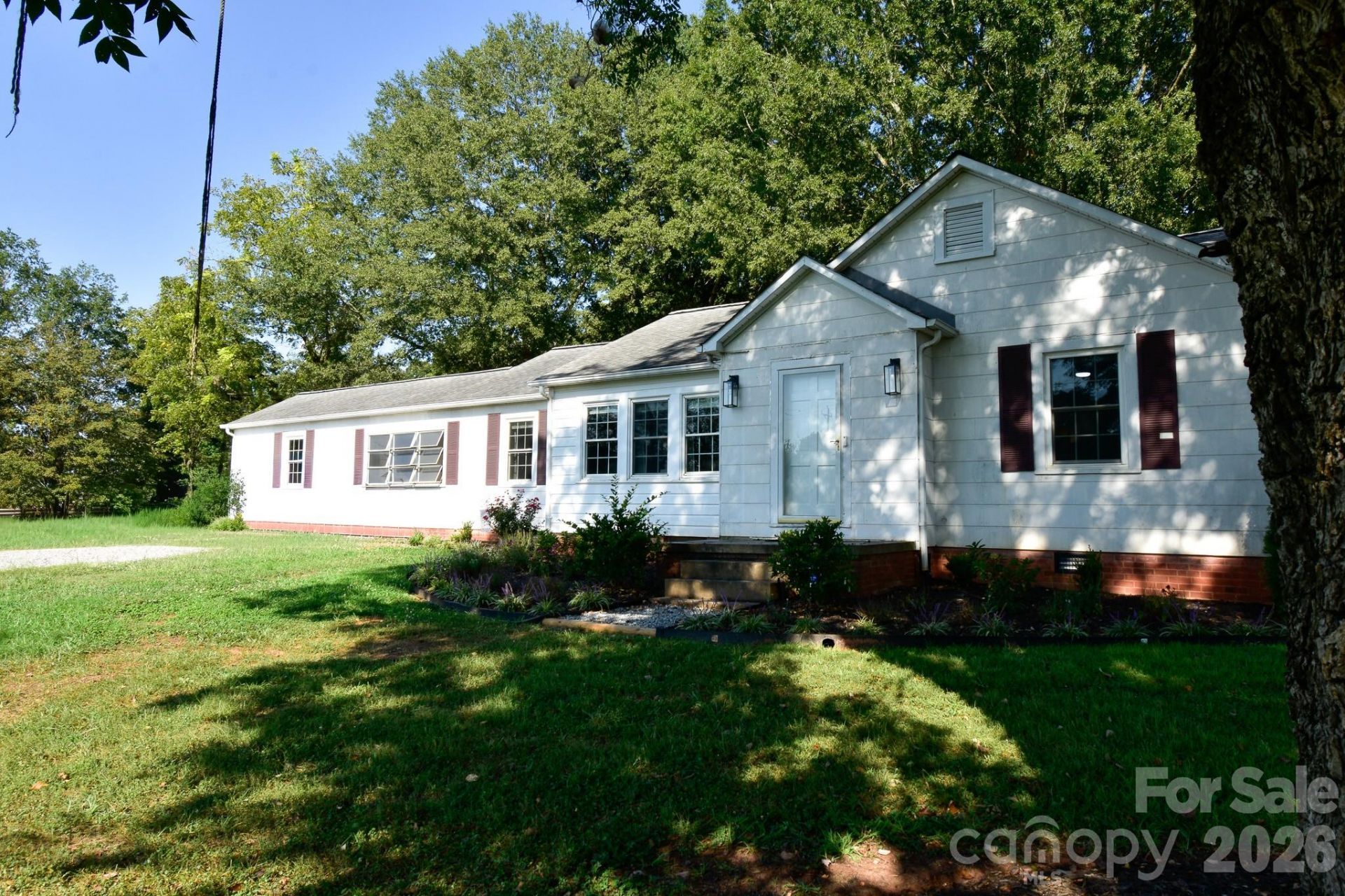 541 Perry Road, Troutman, NC 28166 Main Photo