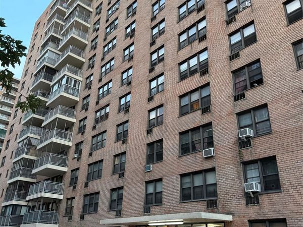 42-55 Colden Street, Unit 6S, Flushing, NY 11355
