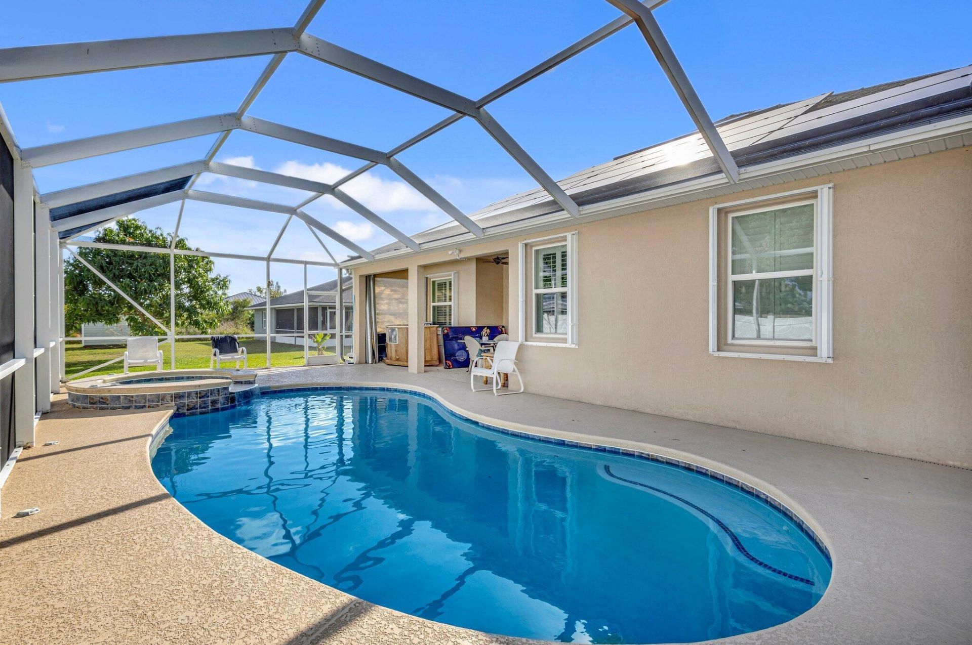 2621 SW Feather Terrace, Port Saint Lucie, FL 34953 Photo