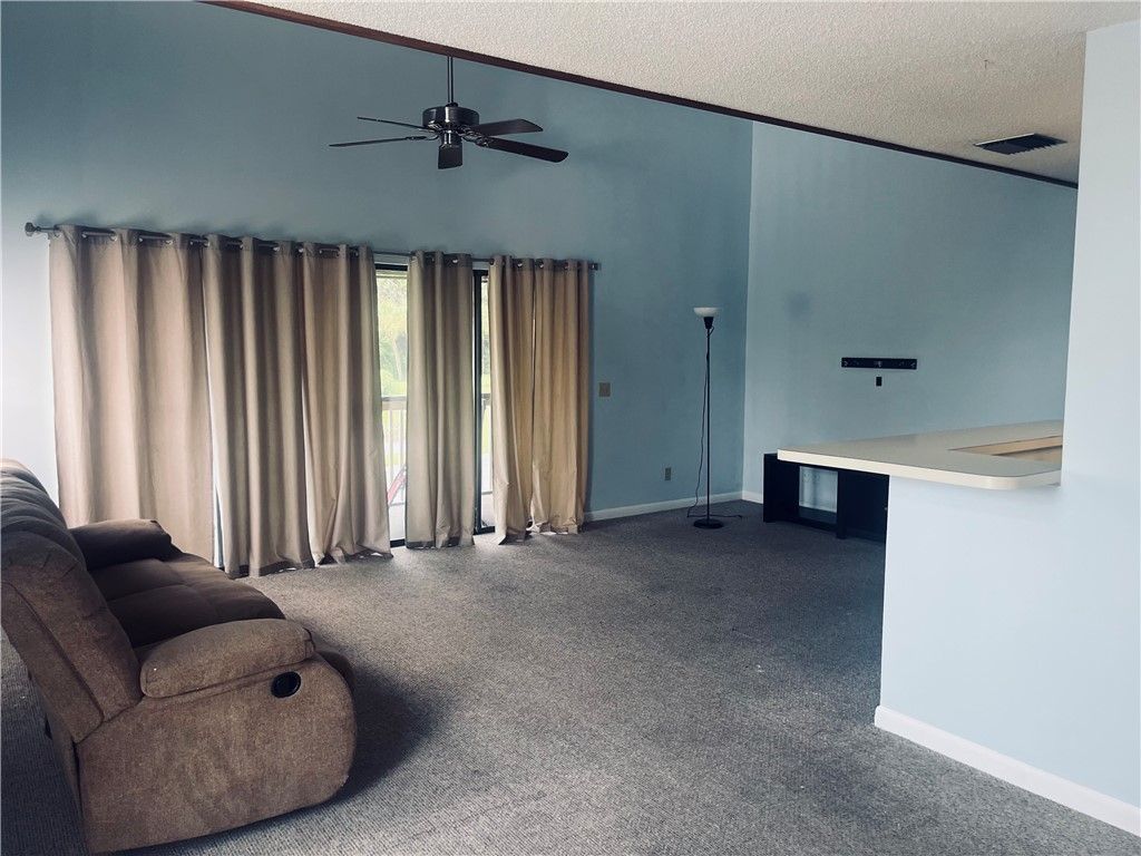9632 Riverside Drive, Unit 5, Sebastian, FL 32958 Photo
