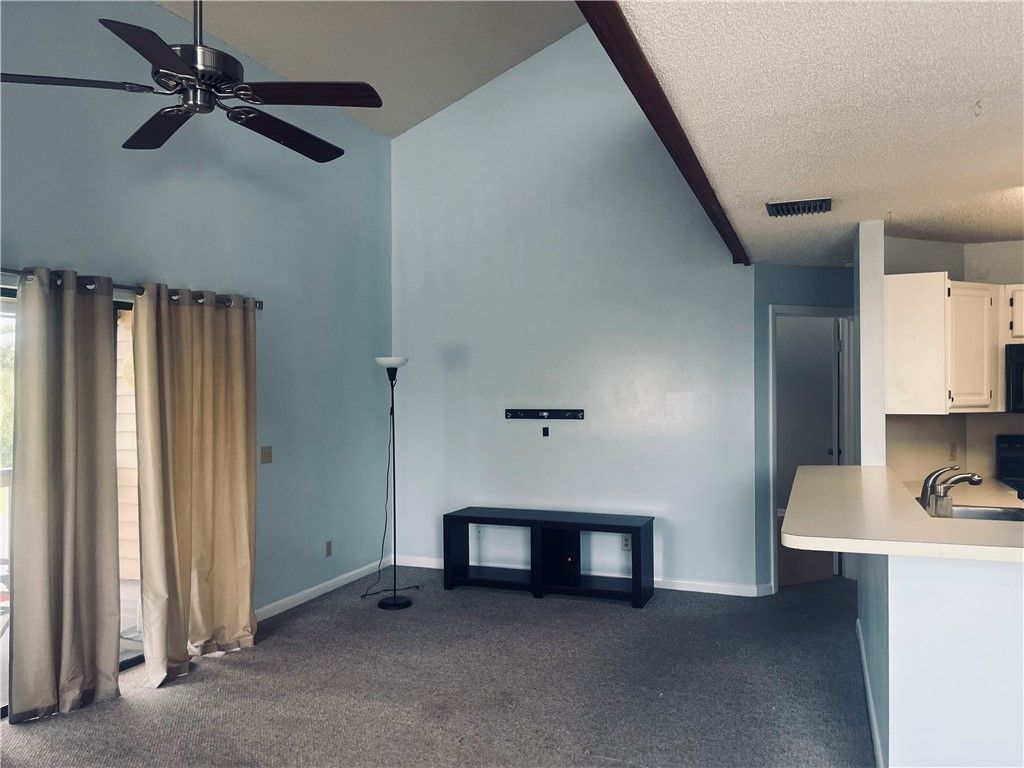 9632 Riverside Drive, Unit 5, Sebastian, FL 32958 Photo