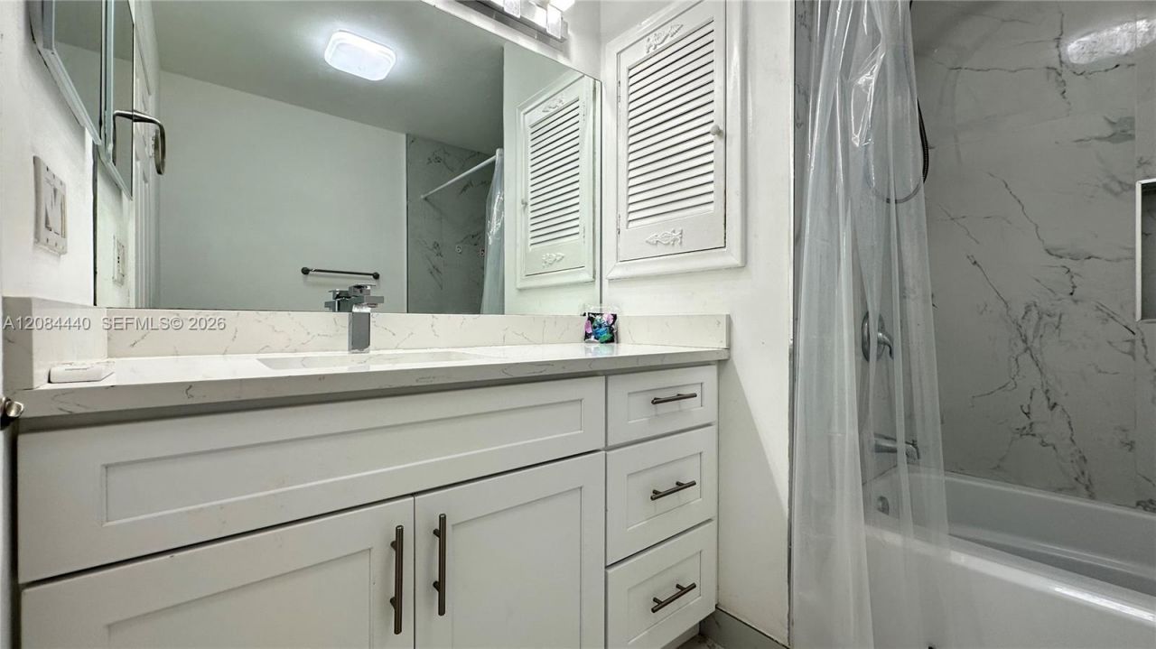 566 SW 20th Ct , Unit 5, Delray Beach, FL 33445 Photo
