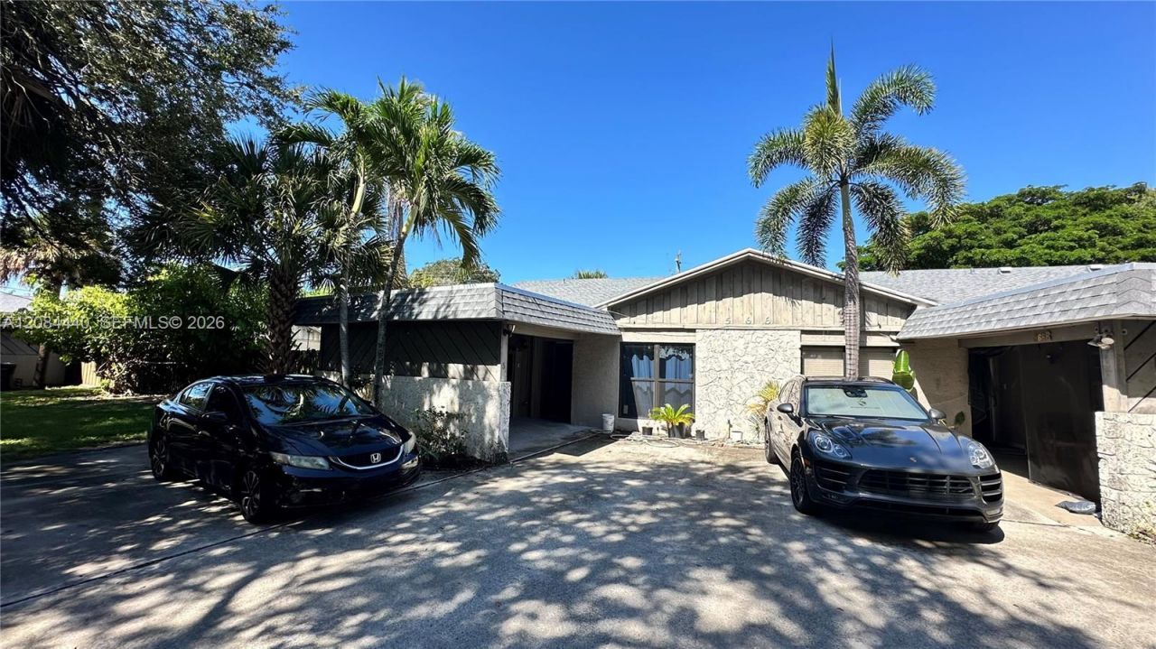 566 SW 20th Ct , Unit 5, Delray Beach, FL 33445 Photo