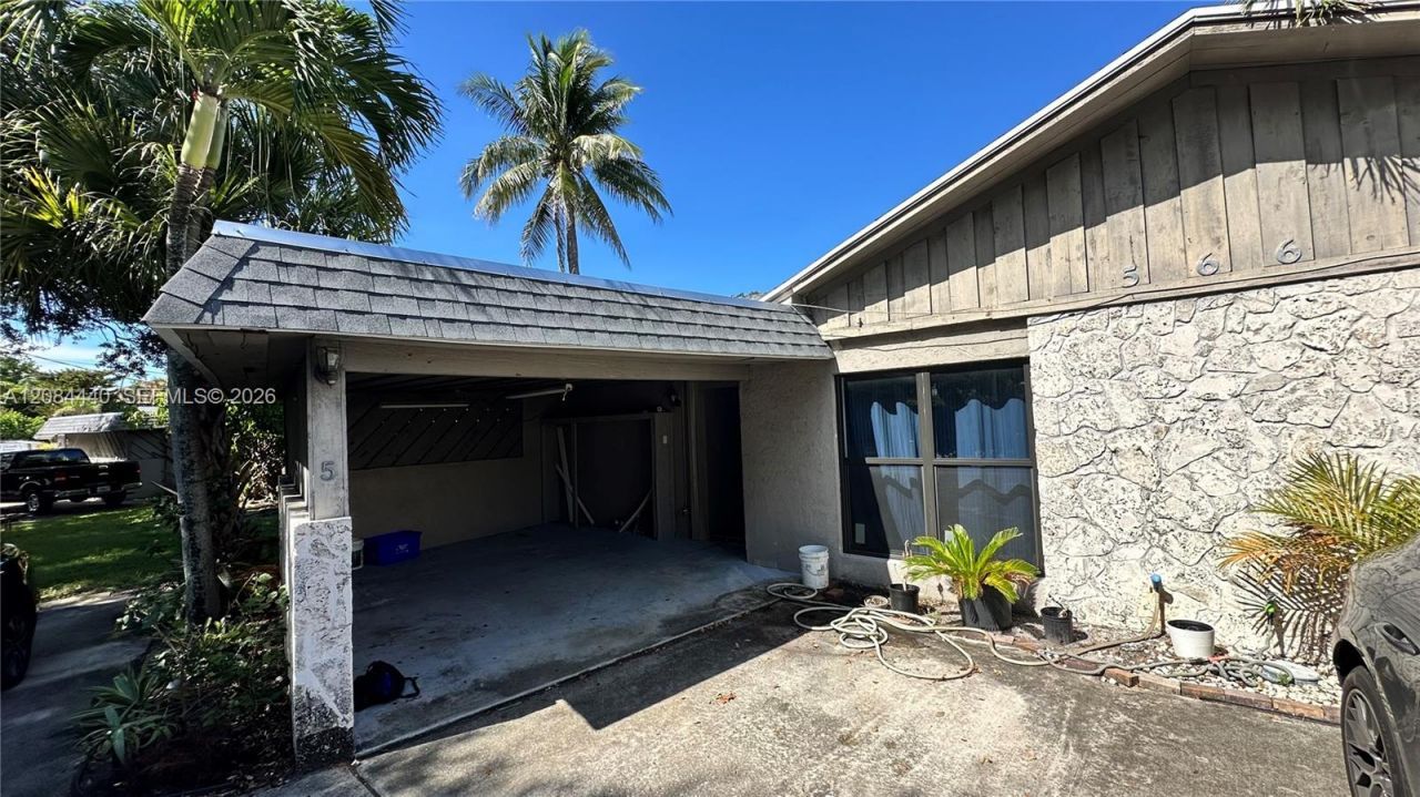 566 SW 20th Ct , Unit 5, Delray Beach, FL 33445 Photo