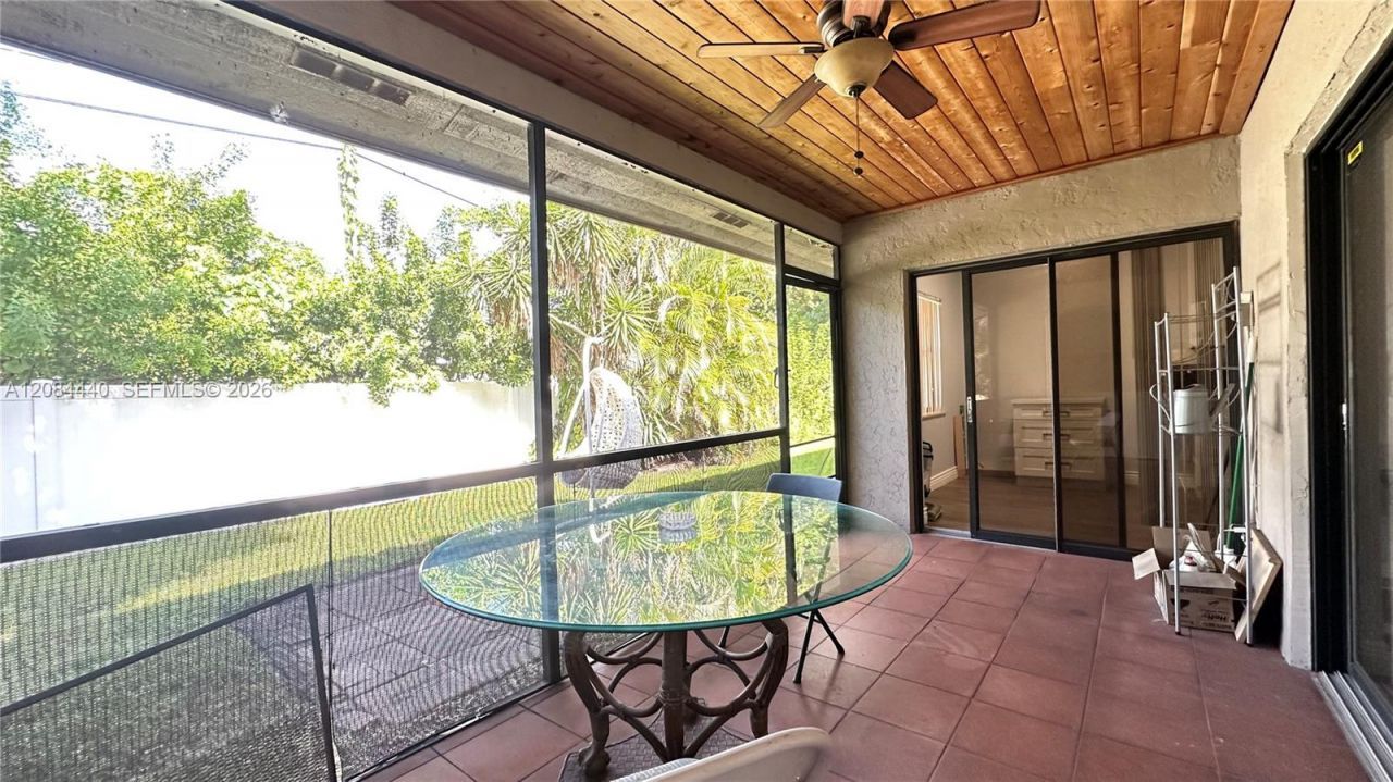566 SW 20th Ct , Unit 5, Delray Beach, FL 33445 Photo
