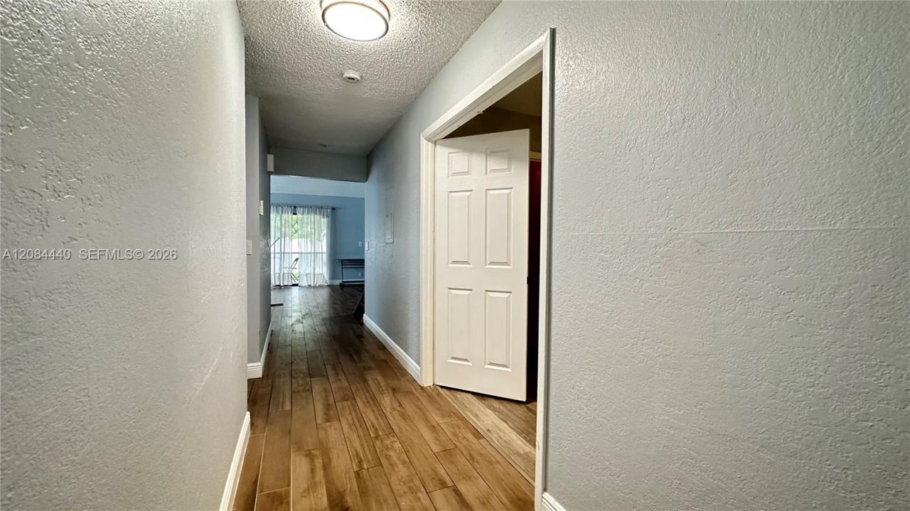 566 SW 20th Ct , Unit 5, Delray Beach, FL 33445 Photo