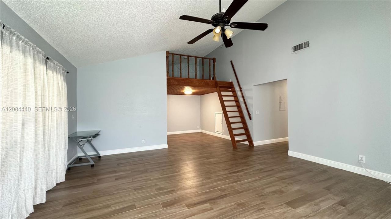 566 SW 20th Ct , Unit 5, Delray Beach, FL 33445 Photo