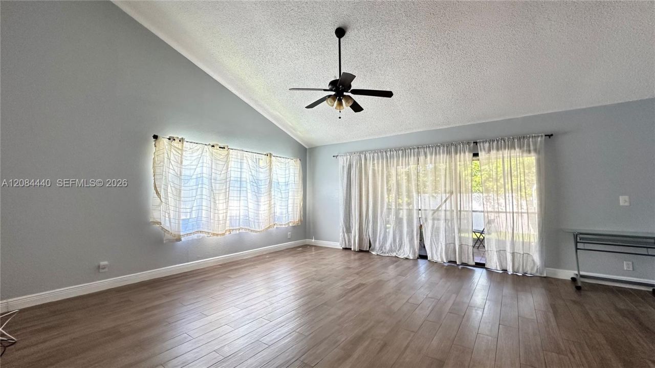 566 SW 20th Ct , Unit 5, Delray Beach, FL 33445 Photo