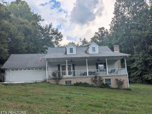 923 Marlow Circle, Clinton, TN 37716
