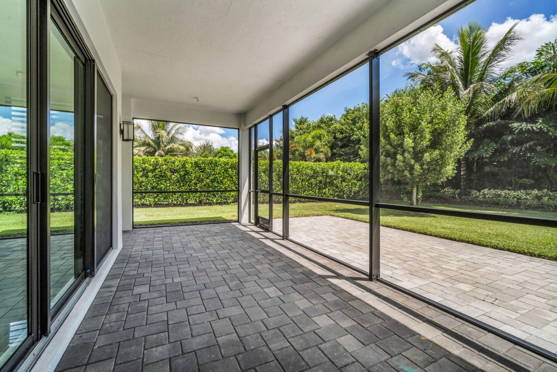 9285 Mountain Pine Grove, Boynton Beach, FL 33473 Photo