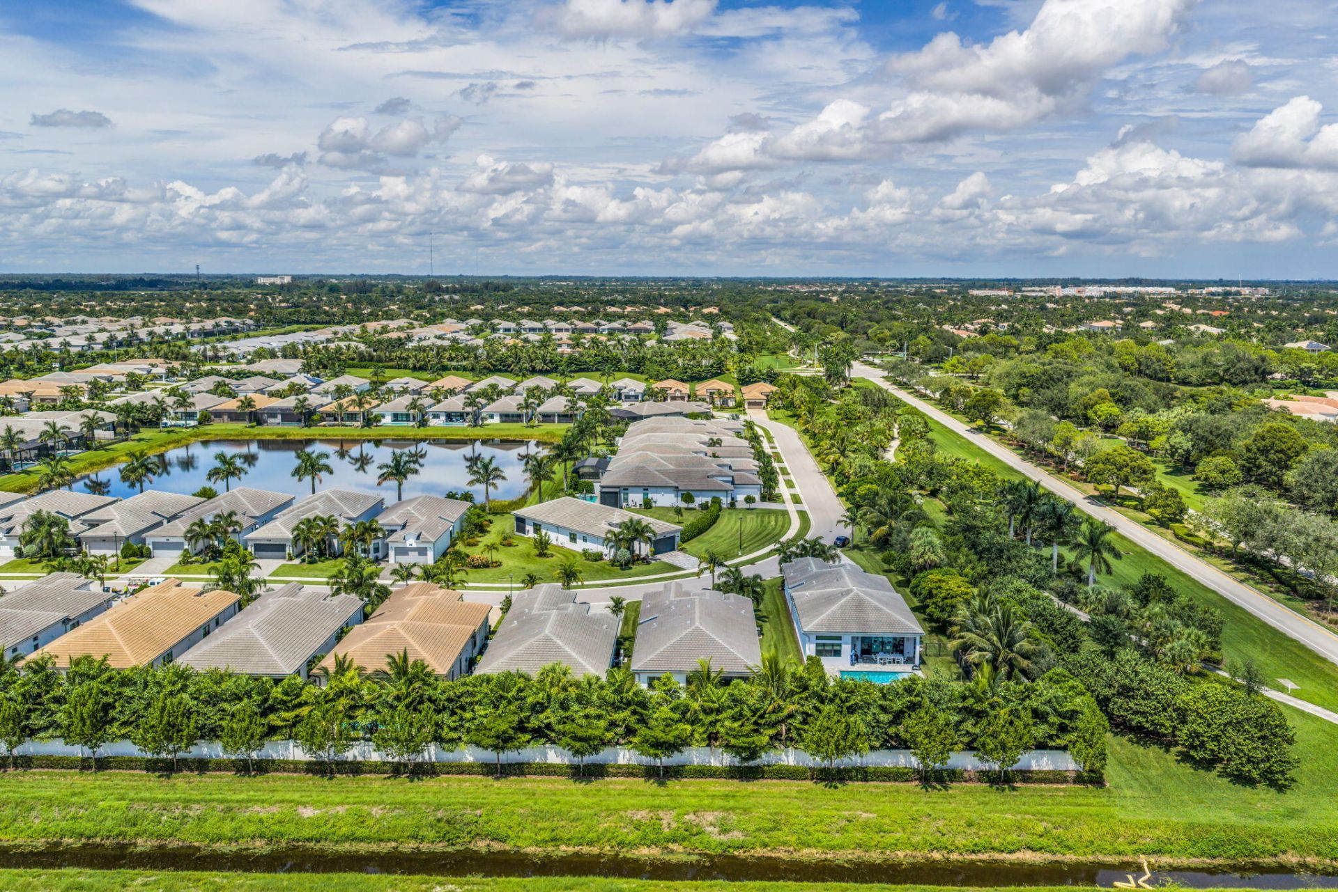 9285 Mountain Pine Grove, Boynton Beach, FL 33473 Photo