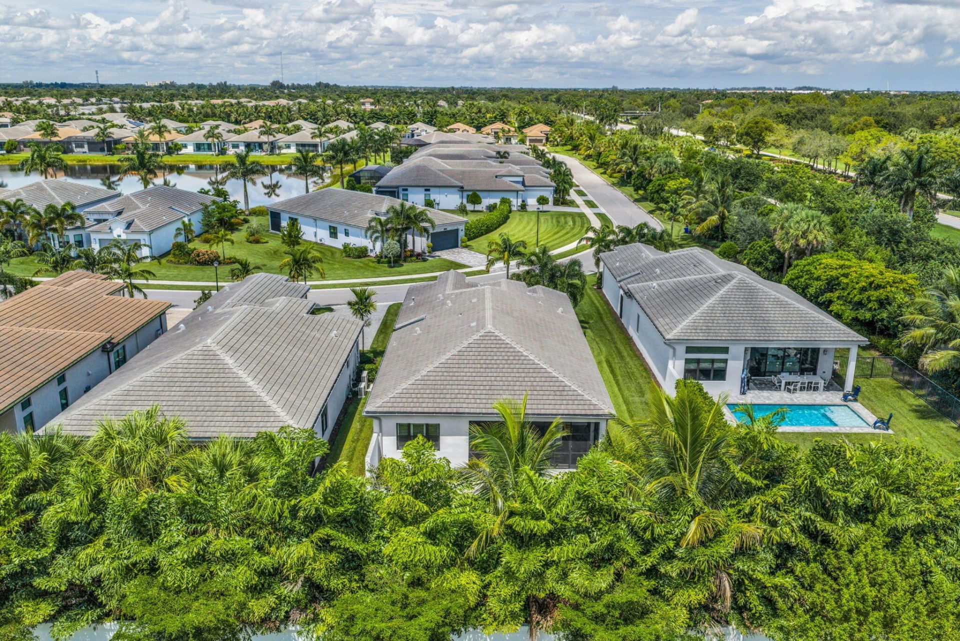 9285 Mountain Pine Grove, Boynton Beach, FL 33473 Photo