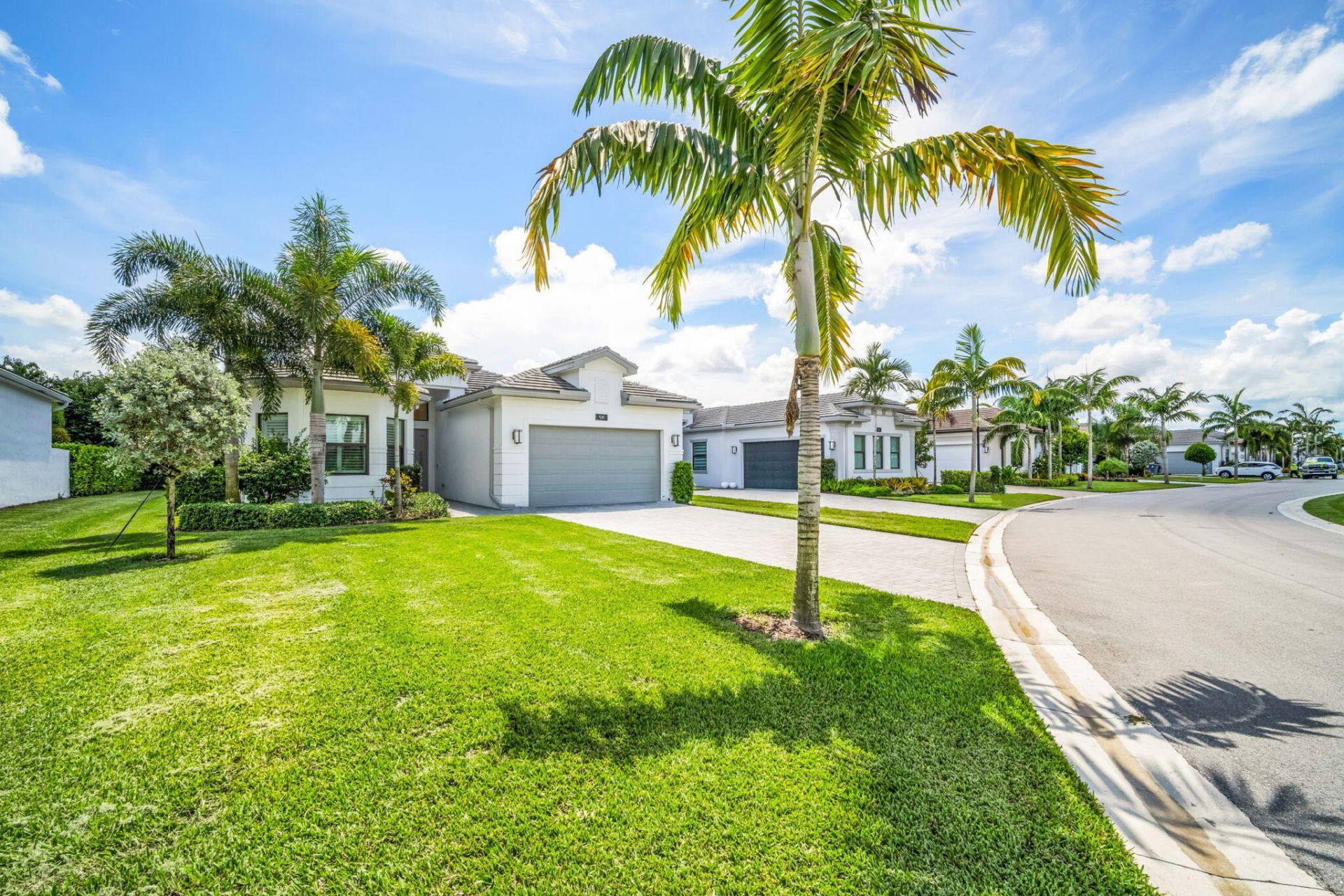 9285 Mountain Pine Grove, Boynton Beach, FL 33473 Photo