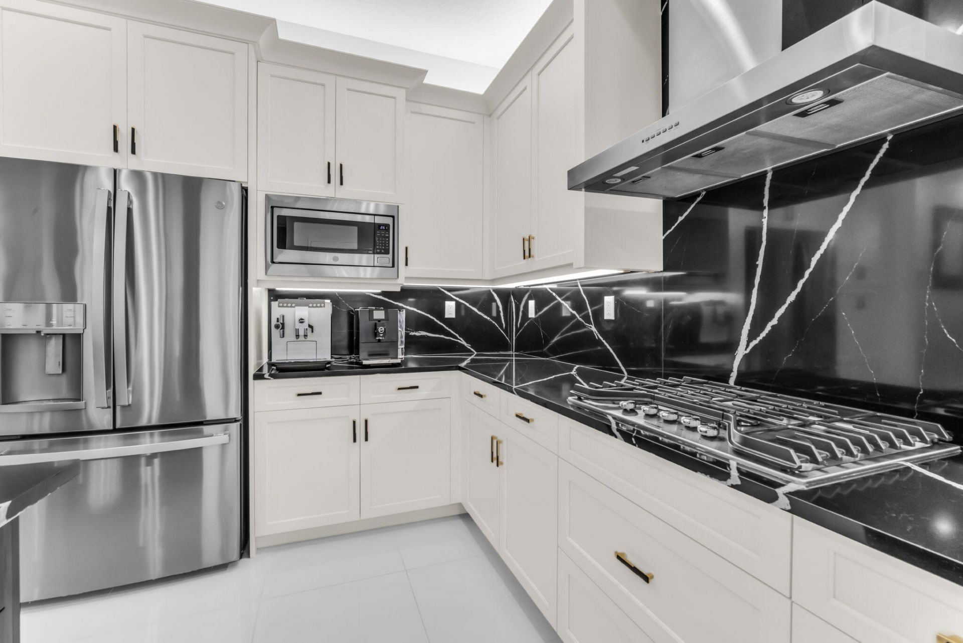 9285 Mountain Pine Grove, Boynton Beach, FL 33473 Photo
