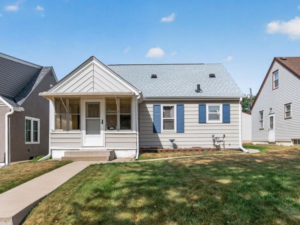 1949 Nevada Avenue E, Saint Paul, MN 55119