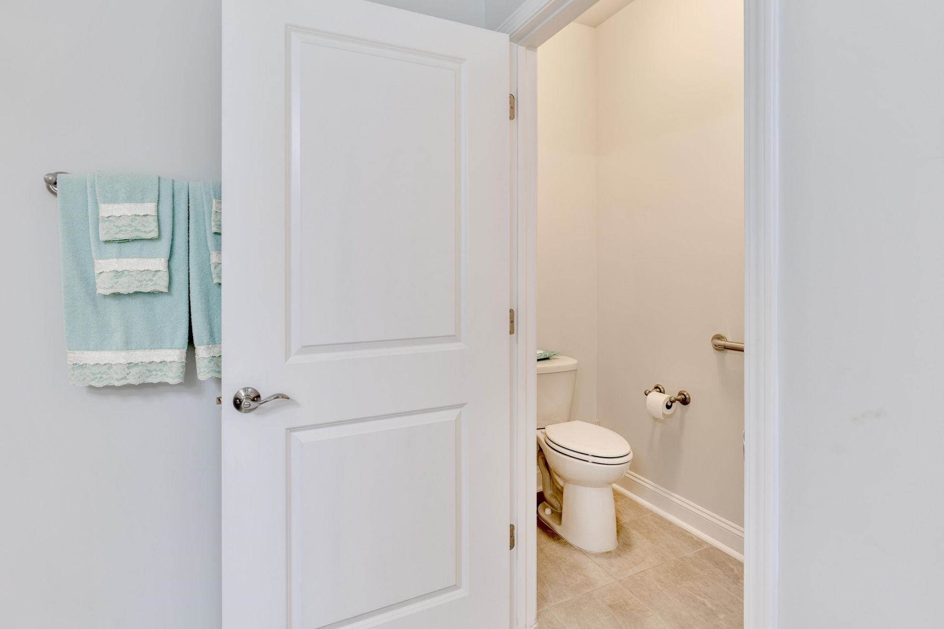 4567 Weekly Dr Photo 16