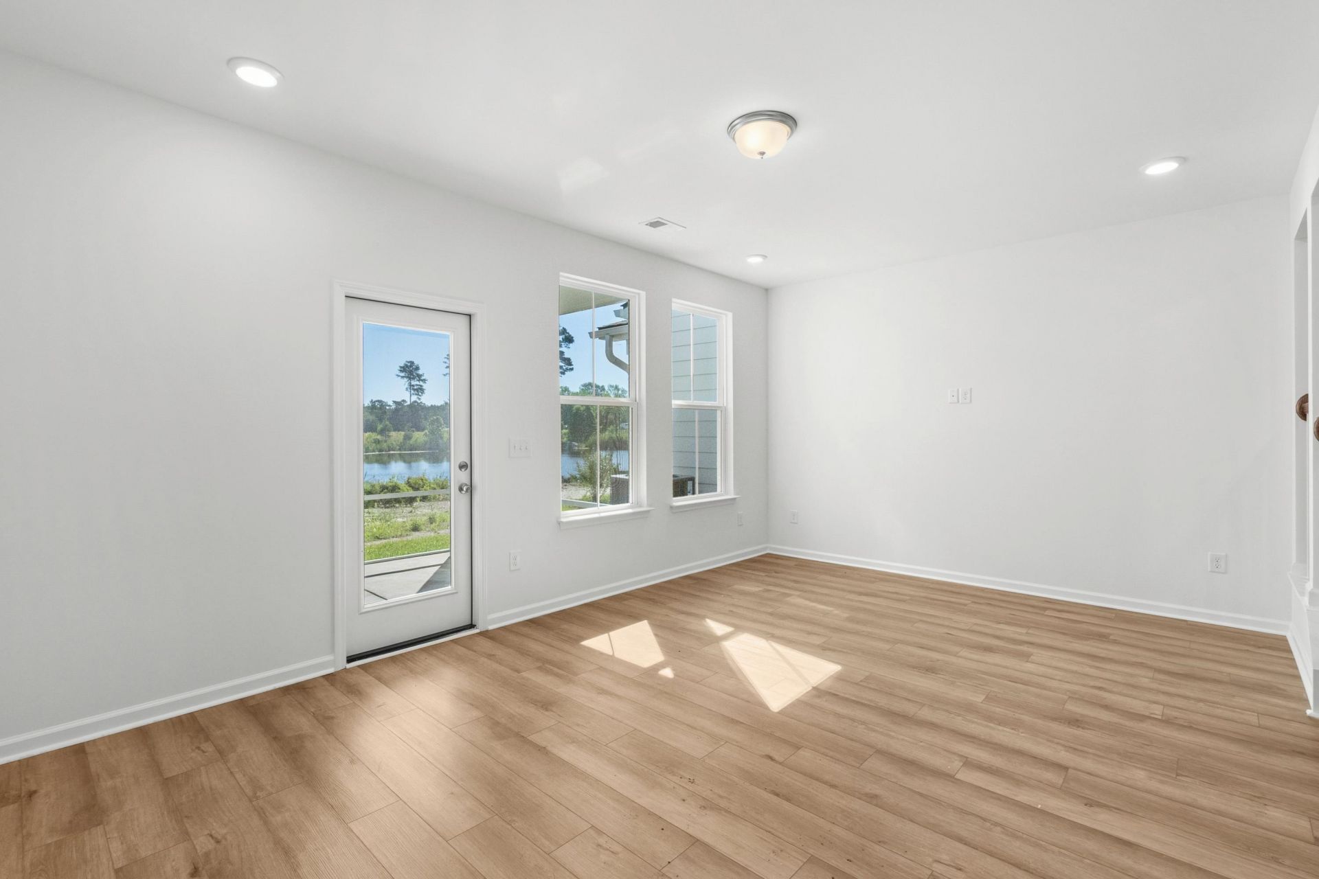 712 Bolder Way Photo 15