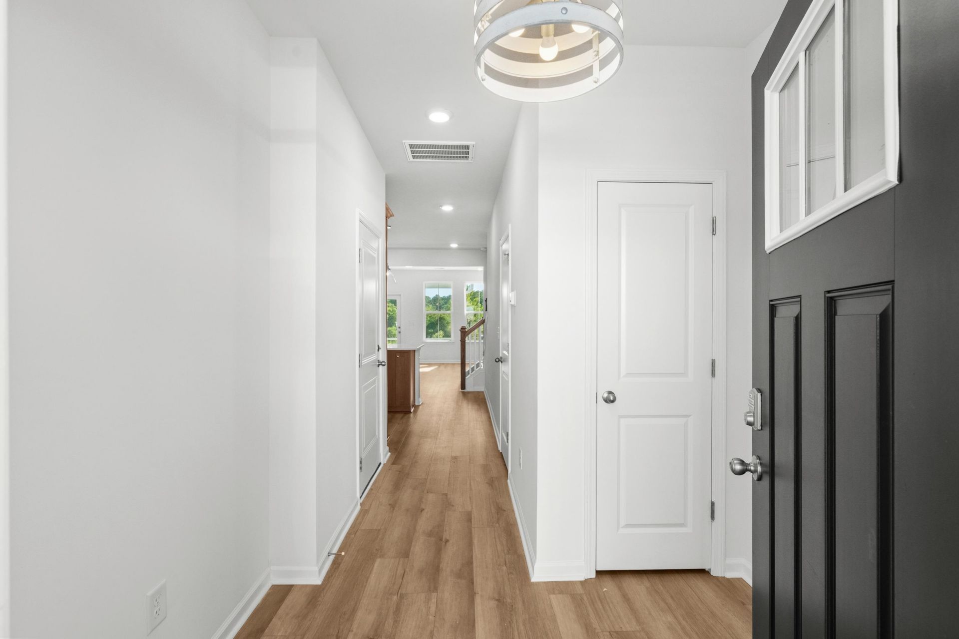 712 Bolder Way Photo 7