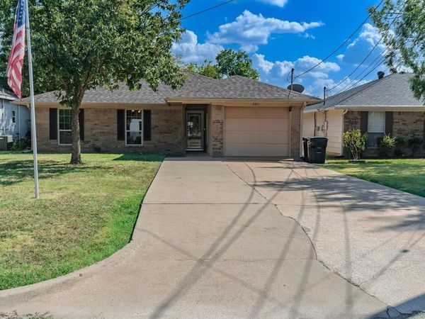 3311 Mitchell Street , Greenville, TX 75402