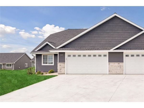 724 South Division Street, Roberts, WI 54023