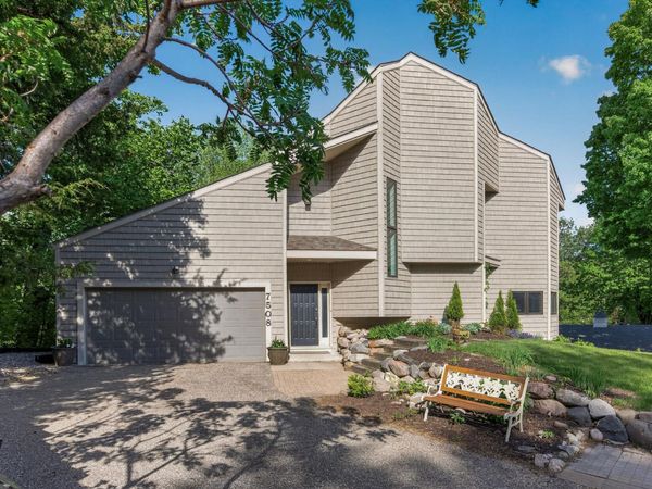 7508 W 77th Street, Chaska, MN 55318