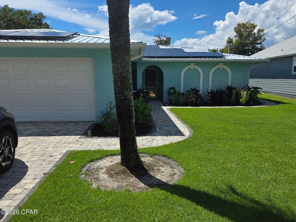 218 N El Centro Boulevard , Panama City Beach, FL 32413