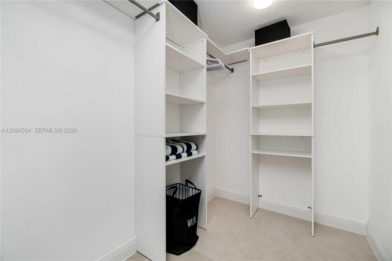 2401 Collins Ave, Unit 1112, Miami Beach, FL 33140 Photo