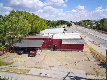 4606 Botham Jean Boulevard, Dallas, TX 75215