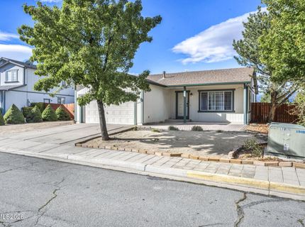 18230 Silverleaf Court, Reno, NV 89508 Photo