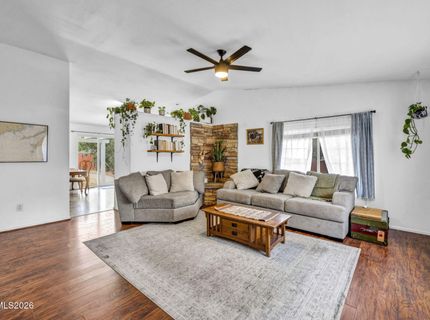 18230 Silverleaf Court, Reno, NV 89508 Photo