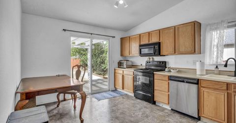18230 Silverleaf Court, Reno, NV 89508 Photo