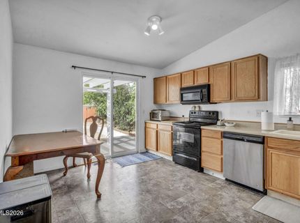 18230 Silverleaf Court, Reno, NV 89508 Photo