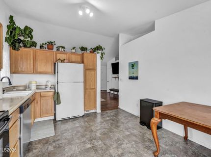 18230 Silverleaf Court, Reno, NV 89508 Photo
