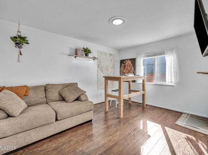 18230 Silverleaf Court, Reno, NV 89508 Photo
